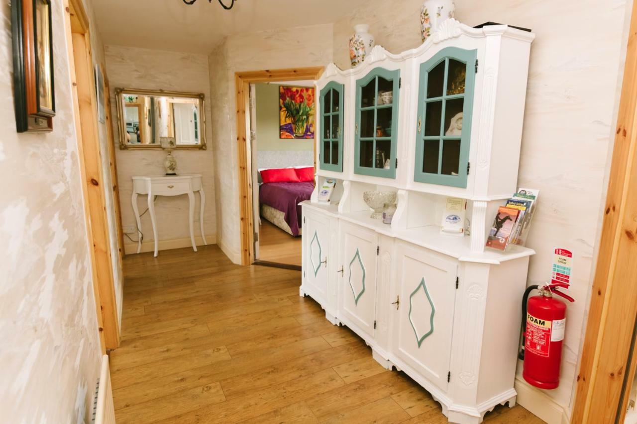 Eagle Heights Bed & Breakfast Енискроун Екстериор снимка